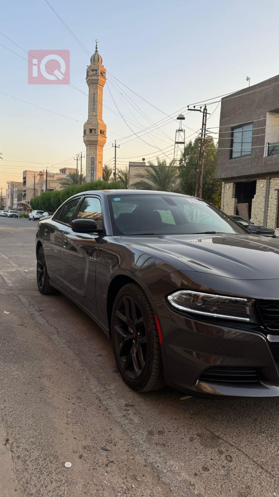 دۆج چارجەر
